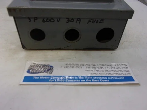 Cutler-Hammer DH361 Heavy Duty Safety Switch, 30A, 600V, 3 Pole, Fusible, NEMA 1 — product image 5 of 7