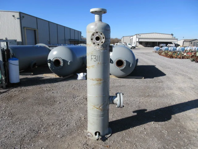 Houston Process Systems Vertical Guard Bed Vessel 18" OD x 47" S/S Model GMS-036-3A — product image 15 of 16