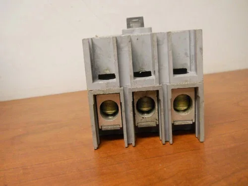 Westinghouse HKB3250F Molded Case Circuit Breaker, 250A Frame, 600V, 3-Pole with HKB3150T 150A Trip Unit — product image 5 of 5
