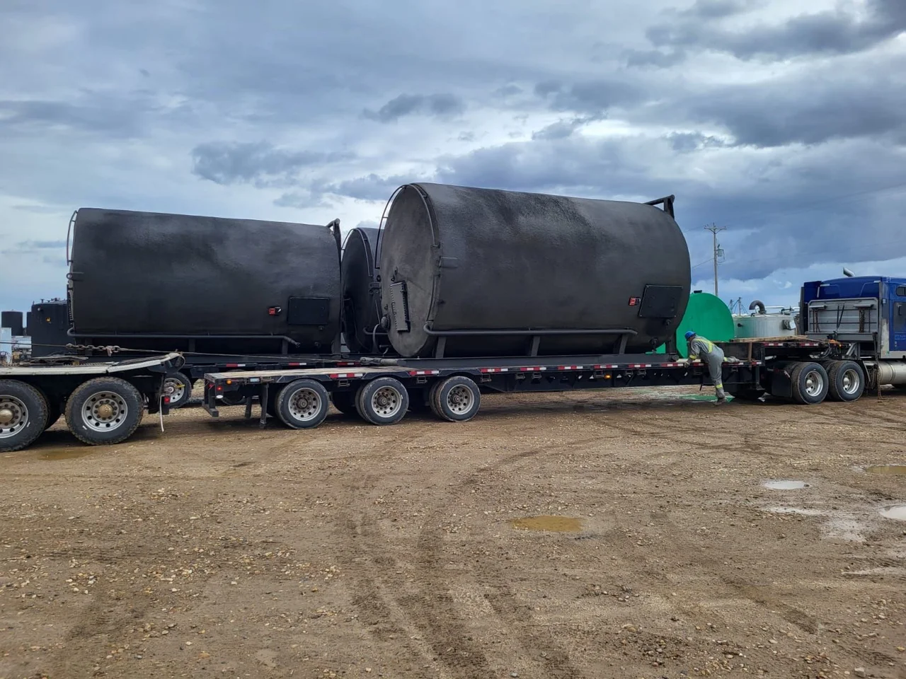 Fully Refurbished 400 BBL Insulated Tanks — product image 6 of 6