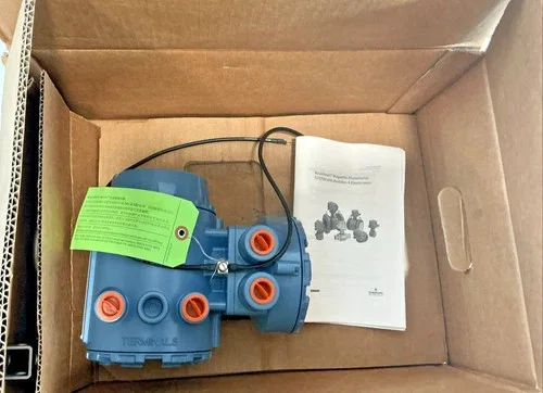 Rosemount 8732E Magnetic Flowmeter Transmitter 8732EMR2A1M4 — product image 4 of 11