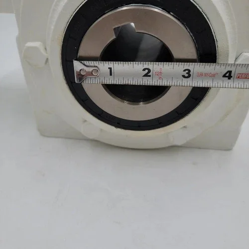 Cone Drive Right Angle Worm Gear Reducer Model R301SL0-A-C273 — product image 10 of 13