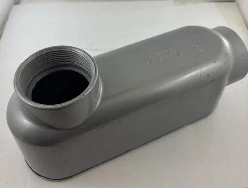 Thomas & Betts LB67 2 Inch Form 7 Conduit Body — product image 2 of 5