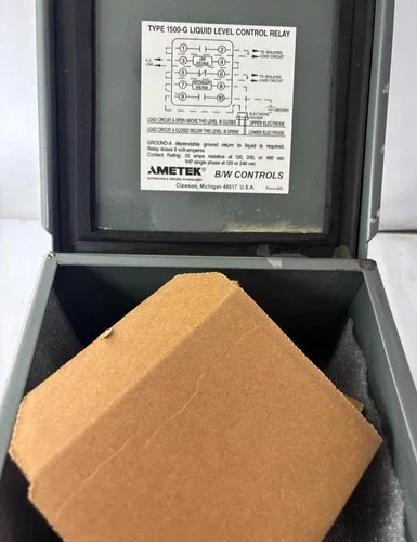 Ametek B/W Controls Liquid Level Control Relay 1500-G-L1-S4 with Enclosure — product image 2 of 6