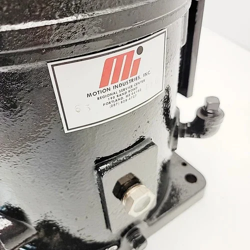 Amarillo F85 Right Angle Fan Drive with 2:1 Ratio and Murphy EL150EX Liquid Level Switch Gage — product image 5 of 8