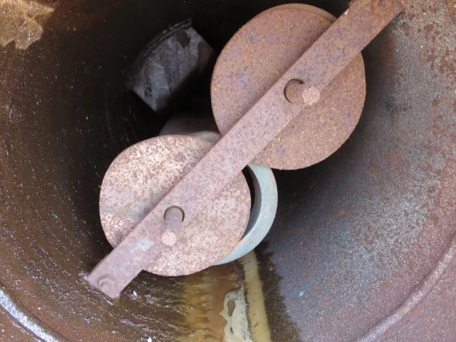 Allen Tank Vertical Filter Separator 14" OD x 9' — product image 3 of 9