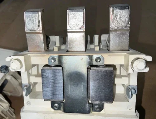 Westinghouse A201K6CAZ1 Size 6 Three-Phase Motor Contactor — product image 8 of 12