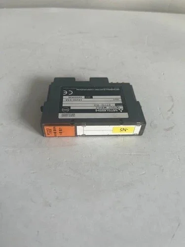 Mitsubishi ST1Y2-TE2 Transistor Output Module — product image 3 of 4