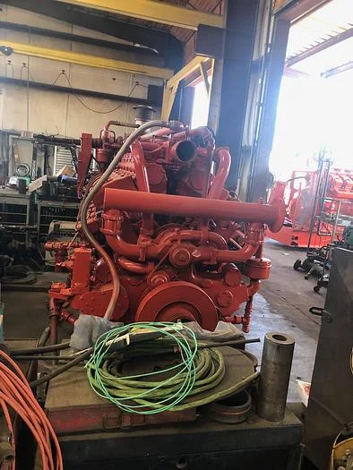 Waukesha L7042GL Natural Gas Engine with Ariel JGK/4 Reciprocating Compressor Package — product image 3 of 10
