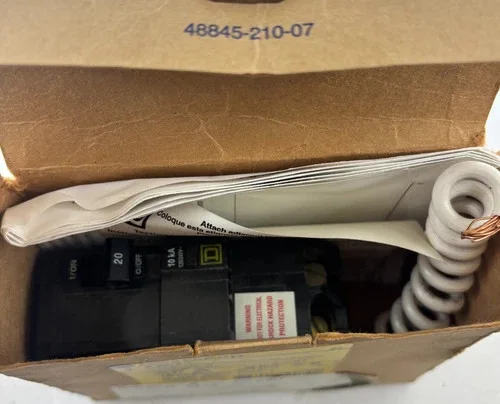 Square D QO220EPD 2-Pole 20A Circuit Breaker with Equipment Ground Fault Protection — product image 2 of 6