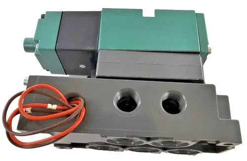 Numatics 554SA402K000030 Solenoid Valve with Speed Control and Regulator Plug-In Assembly — product image 6 of 7
