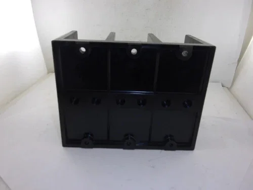 Marathon Special Products 1443122 3-Pole Power Distribution Block, 600V, 335A — product image 3 of 3
