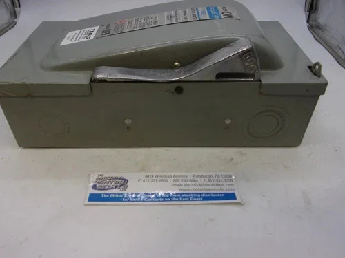 Gould ITE Vacu-Break JN423 Fusible Safety Switch, 3P, 100A, 240V, NEMA 1 — product image 7 of 9