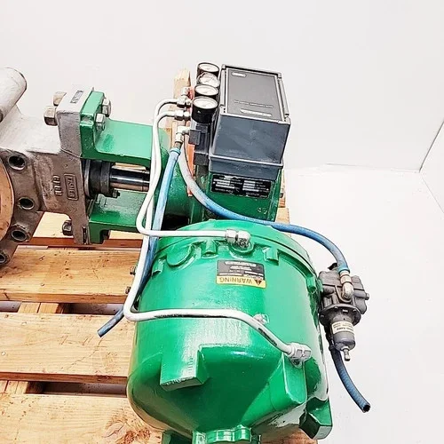 Fisher 8532 20" Butterfly Valve with 1061 Size 68 Pneumatic Actuator, 316SS — product image 9 of 14
