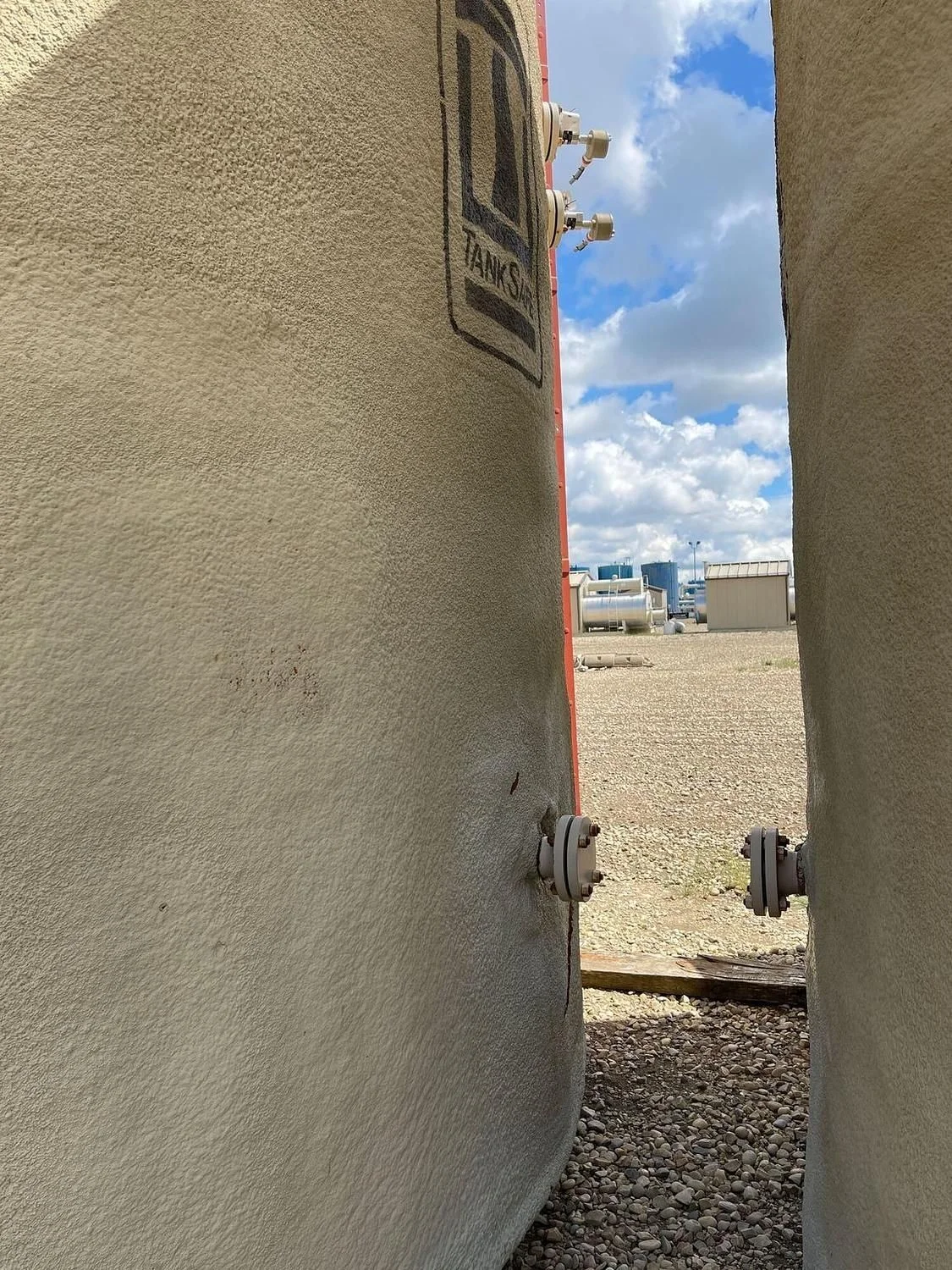400 BBL Heated Insulated Coated Tank — product image 5 of 6