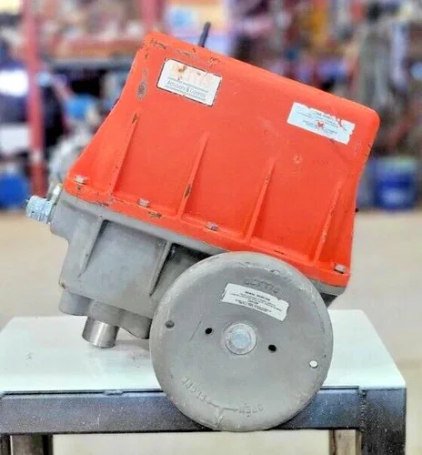 Bettis TorqPlus Electric Actuator EM820F-12-CT-11-001 — primary product image