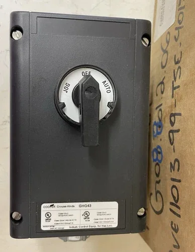 Eaton Crouse-Hinds CEAG GHG432 Explosion-Proof Selector Switch Control Station — primary product image