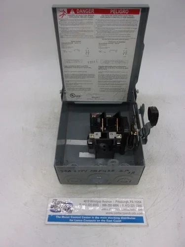 Square D DU221RB General Duty Safety Switch 30A 2P 240V Non-Fusible NEMA 3R — product image 2 of 8