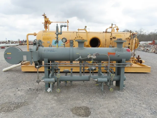 PECO Peach Gemini PuraSep Horizontal Gas Coalescer PGCPH-3-373-16-860, 16" Diameter x 8' Length — product image 9 of 15
