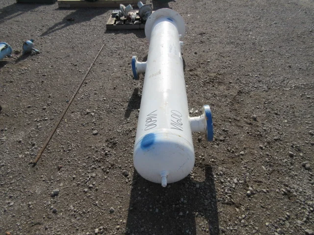 Smith Industries 16" OD x 7'6" Vertical 2-Phase Separator — product image 4 of 8