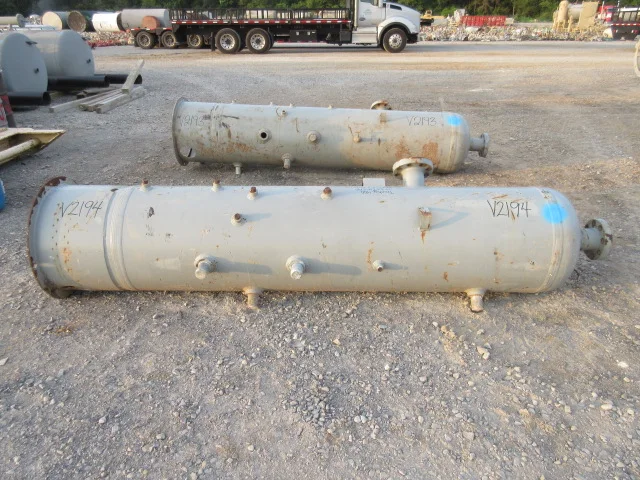Challenger Process Systems 24" OD x 7'6" S/S Vertical 3-Phase Separator — product image 4 of 10