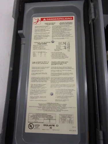 Square D H321AWK Heavy Duty Safety Switch, 30A, 2P, Fusible, 240V, NEMA 3R — product image 3 of 8