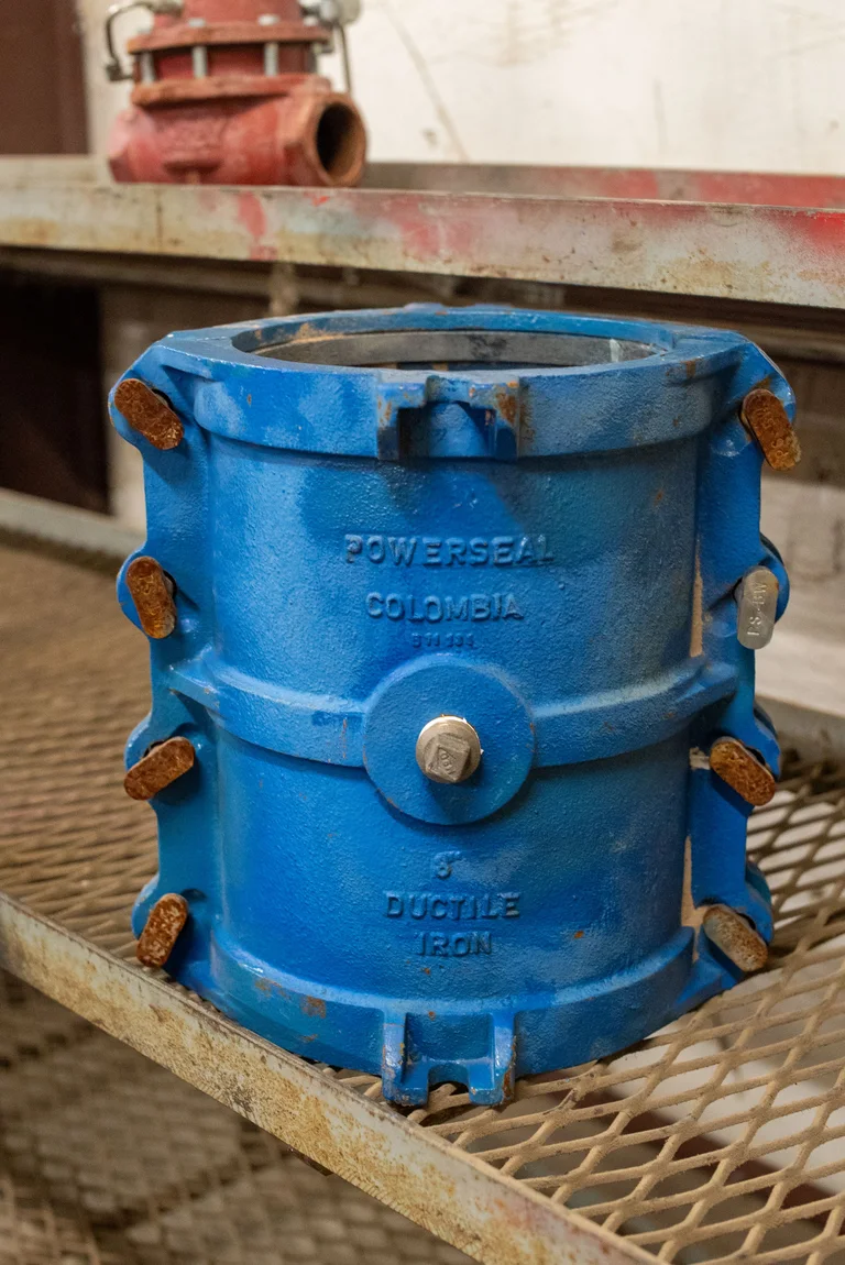 PowerSeal 3202 3-Inch Ductile Iron Split Sleeve Repair Clamp