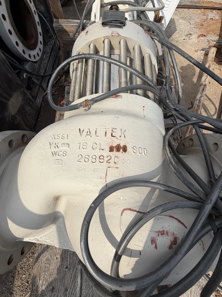 Valtek 16-inch 600# Class Control Globe Valve with Actuator