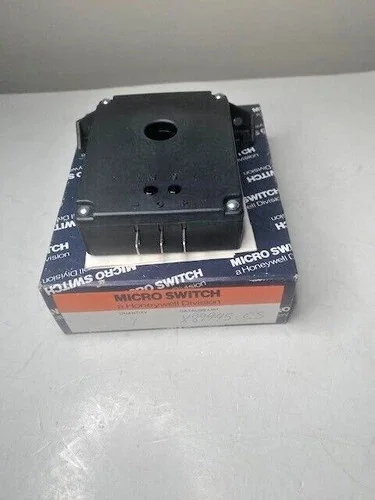 Honeywell Micro Switch X89945-CS 31 Amp Current Sensor