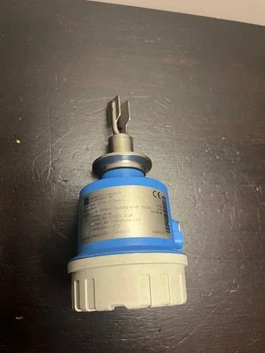 Endress+Hauser Liquiphant M FTL50-ATC2AA4E4A Vibronic Point Level Switch