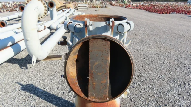 MC Welding & Fabrication Vertical Pressure Vessel 10.75in x 3ft3in