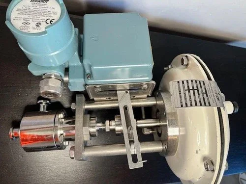 Steriflow Jordan Valve 978SP 1/2" Sanitary Control Valve with Foxboro I/P Positioner