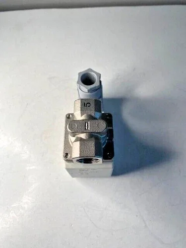 SMC Solenoid Valve VX232LG13 24VDC 2-Way 3/8" NPT