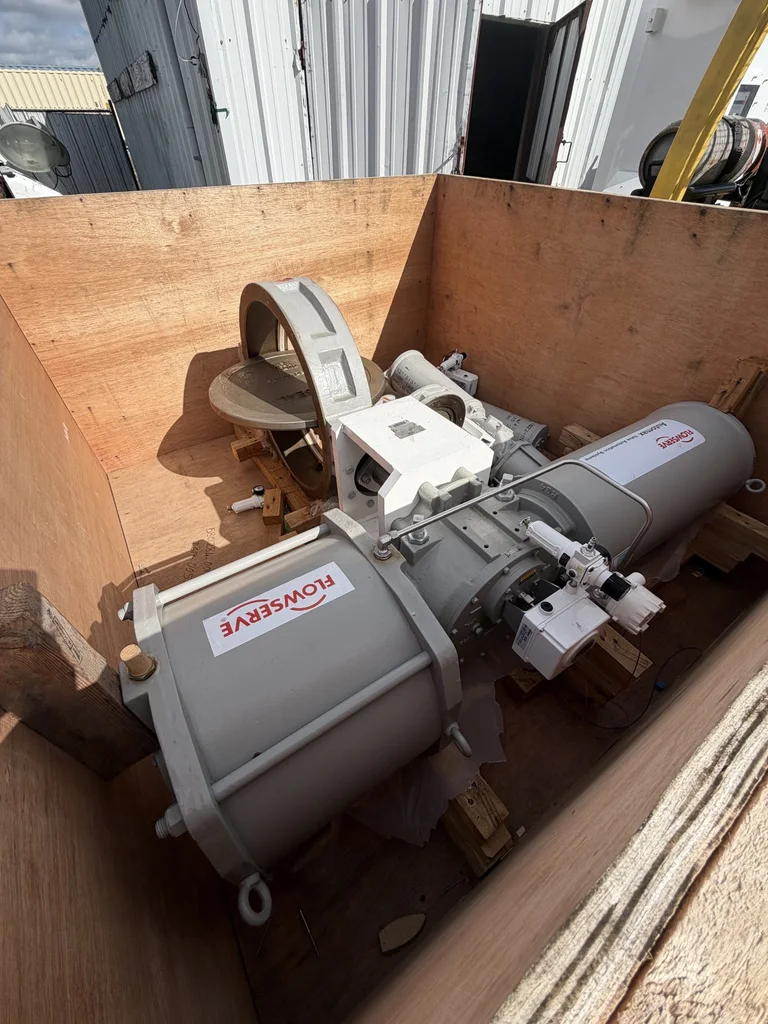 Flowserve Limitorque MX80-120 Actuated 30" ANSI 150 lb Control Style Butterfly Valve