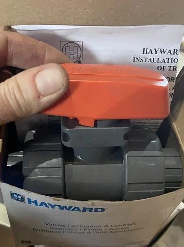 Hayward TB1075STE 3/4" PVC True Union Ball Valve with Socket/Threaded Ends and EPDM Seals