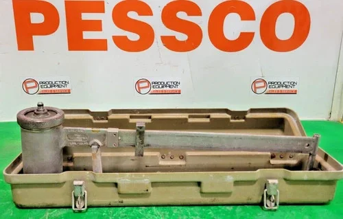 Halliburton Pressurized Fluid Density Balance