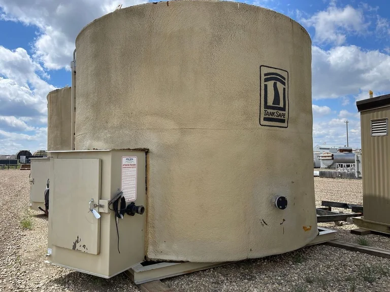 400 BBL Heated Insulated Coated Tank