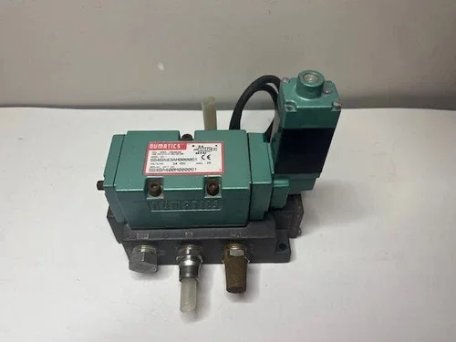 Numatics 554BA43AM000061 Solenoid Valve and Manifold 24VDC