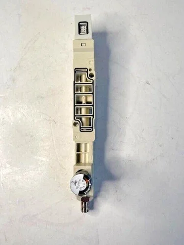 SMC SV3000-NO-P Interface Regulator with PSI Gauge