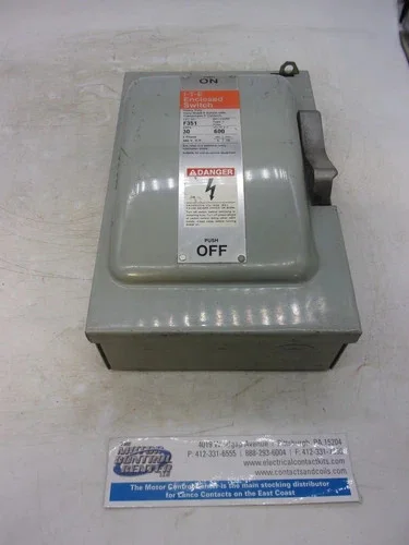ITE F351 Heavy Duty Fusible Safety Switch, 30A, 600V, 3-Pole, NEMA 1