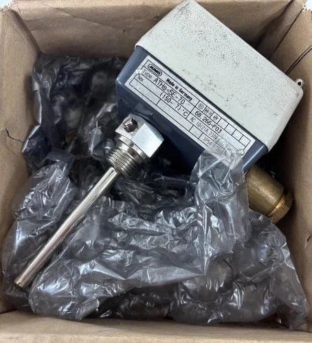 JUMO ATHS-70 Temperature Switch 176322701