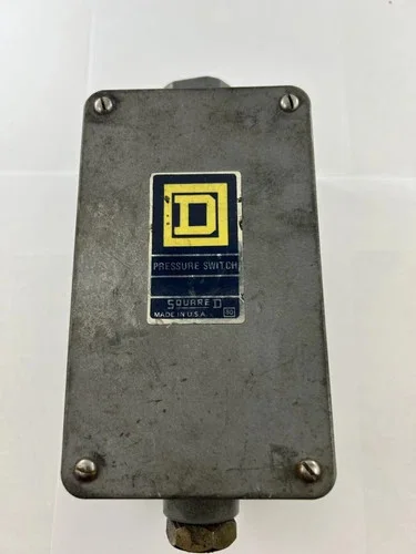 Square D Class 9012 Pressure Switch, Factory Set to 400 PSIG