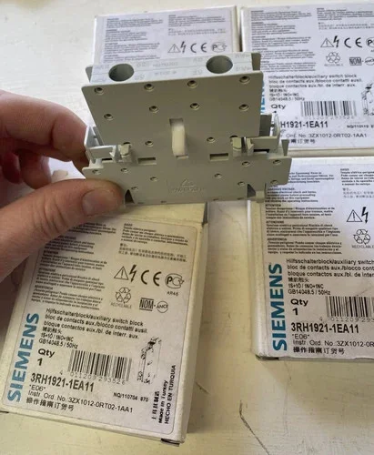 Siemens 3RH1921-1EA11 Auxiliary Contact Block (Lot of 4)