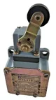 View Telemecanique XCKL115 Limit Switch with Roller Lever image 2